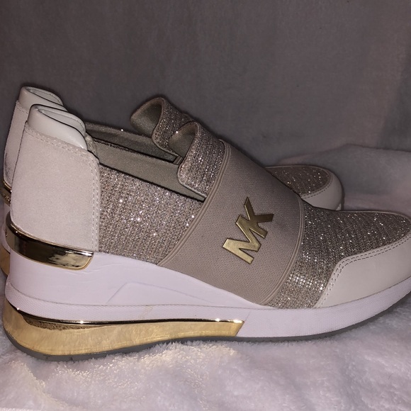 Michael Kors - Picture 6 of 8